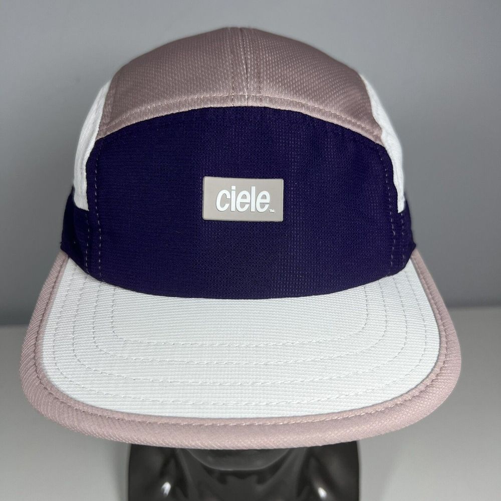 Ciele Athletics Adjustable Cap 5-panel Coolwick Purple Color Block